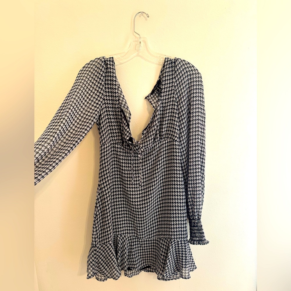 HOUNDSTOOTH DRESS
